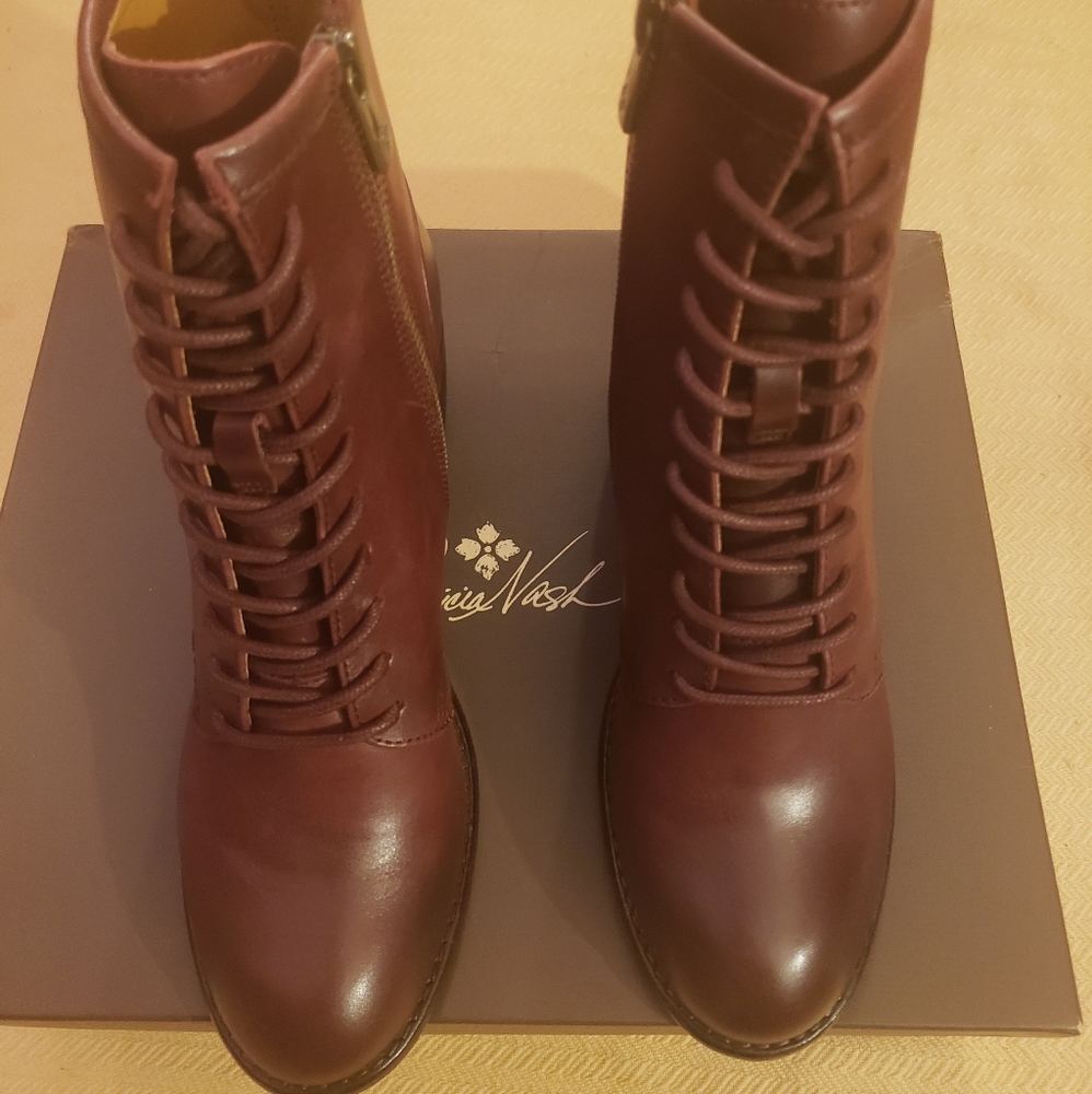 Brand New Patricia Nash Sicily Booties - Picture 1 of 11